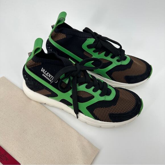 SALE!!!!!!Valentino Green Design Leather Overlay Mesh Sneaker Size 40.5 or 10 - Picture 1 of 9